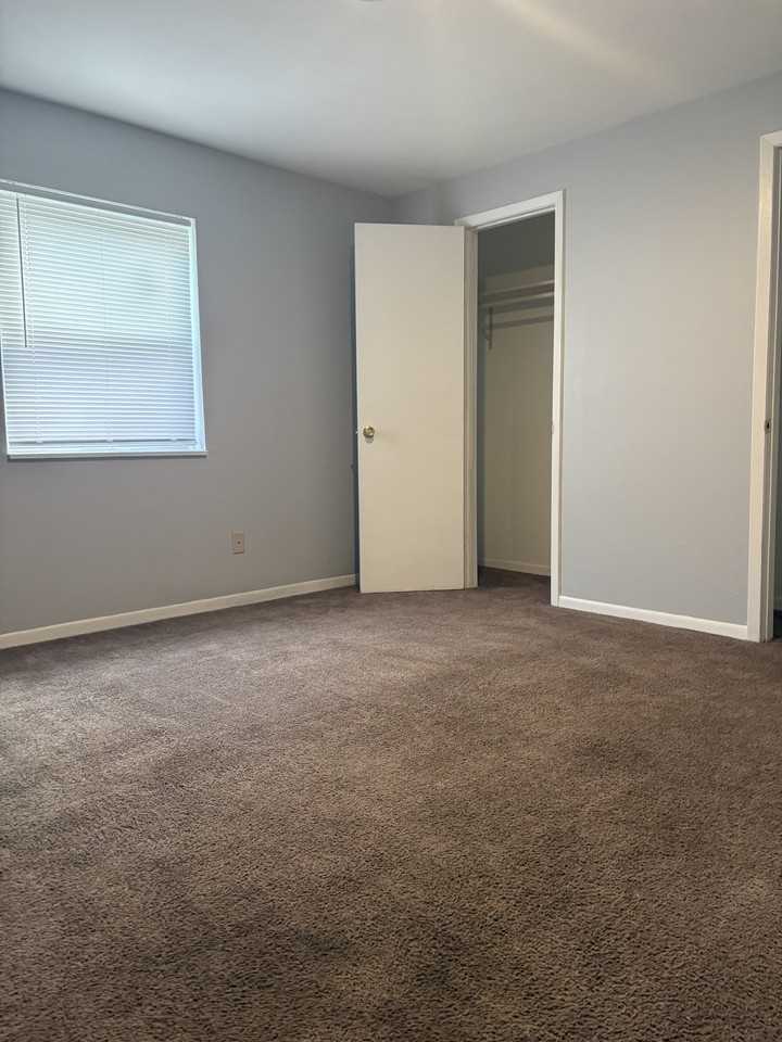 3120 Butler Street - Photo 3 of 4