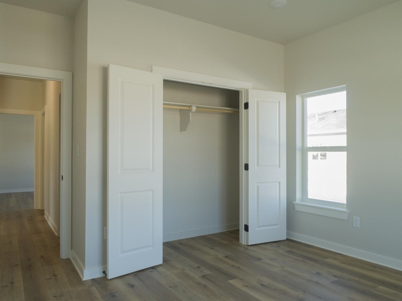 Ark Valley Flats - 549 Moore - Photo 4 of 12