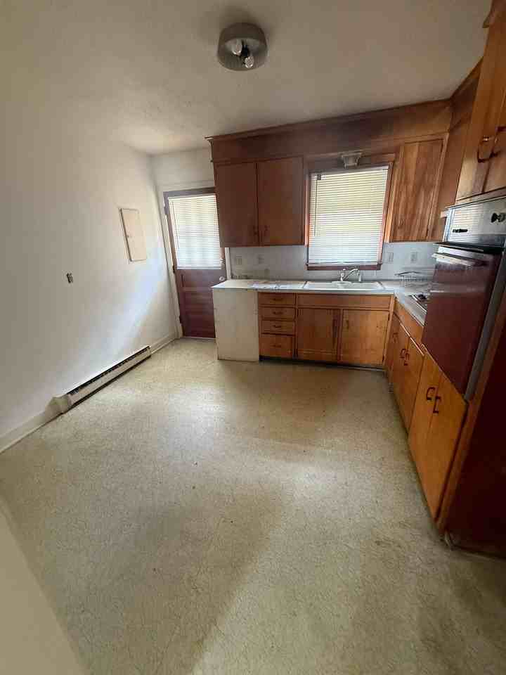 115 Forsyth Street - Photo 2 of 12