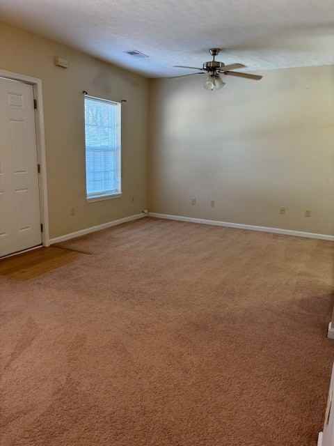 929 Redbud Apartments - Photo 3 of 10