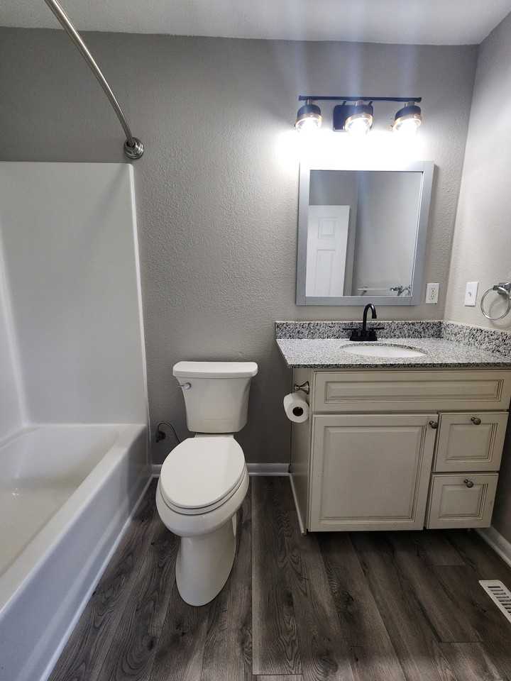 1319 Autumn Avenue - Photo 7 of 21