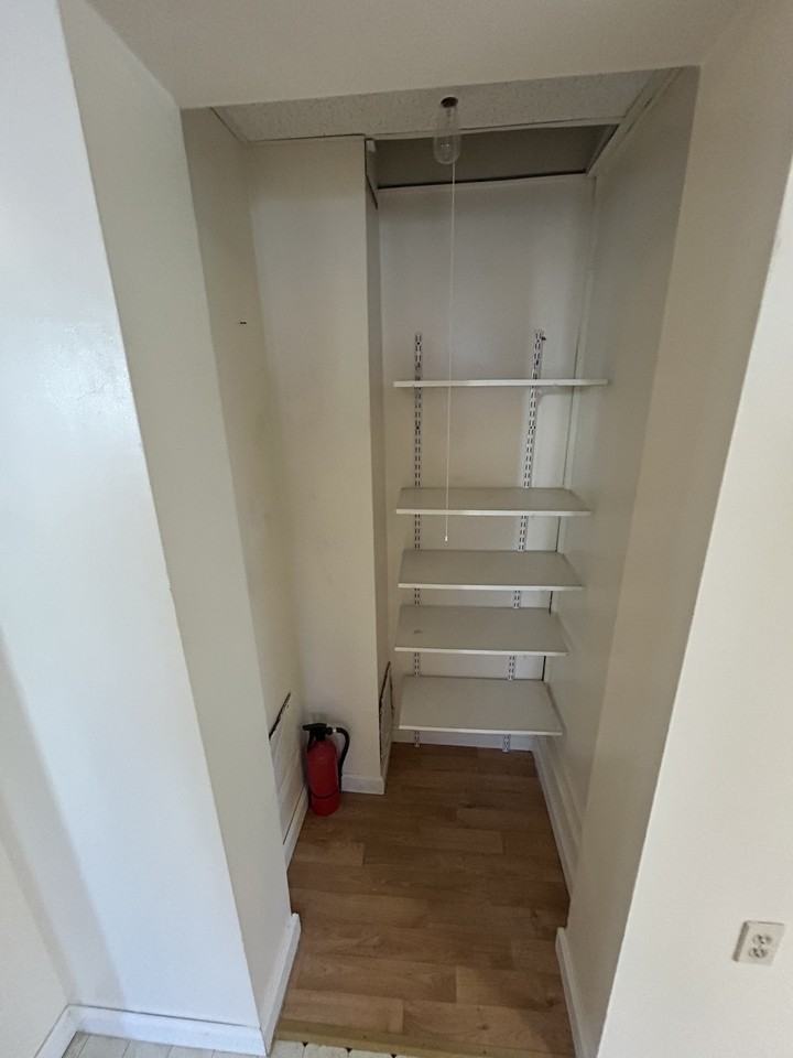 307 Main Street - Photo 2 of 8