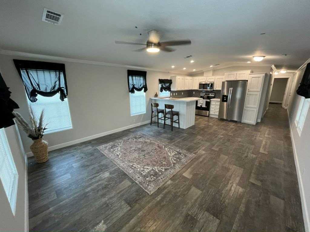 311 Lighthouse Way #311 - Photo 2 of 20