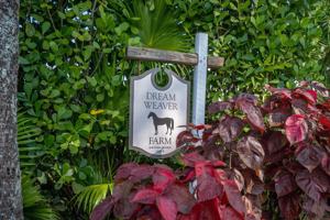 featured image of 1666 C Rd