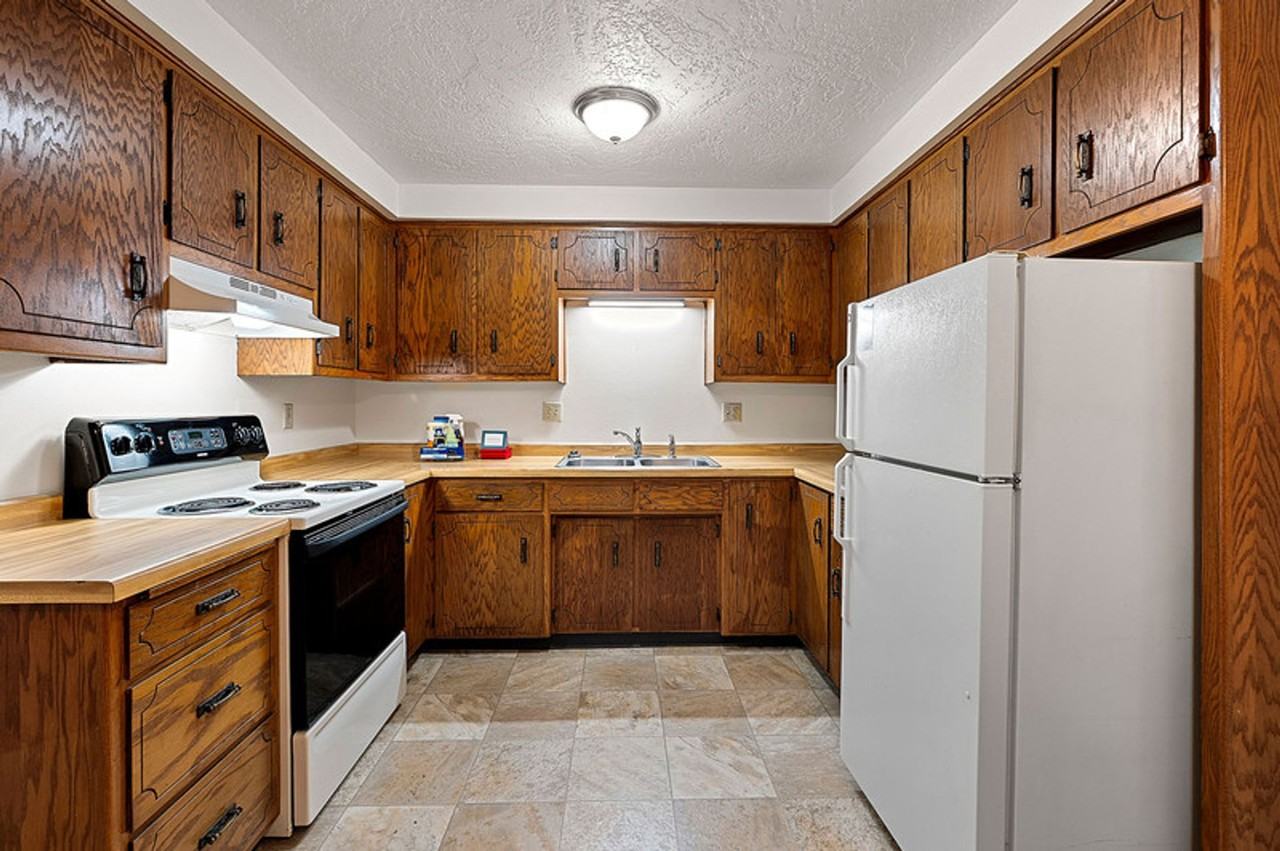 N3925 Washington Avenue - Photo 3 of 35