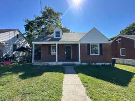 1040 Hunt Ave Nw - Photo 1 of 1