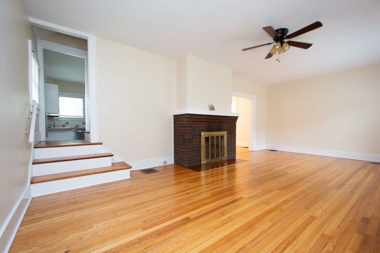 1910 Wrocklage Ave - Photo 3 of 23