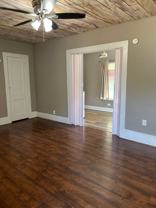 818 W 12th St - Photo 1 of 1