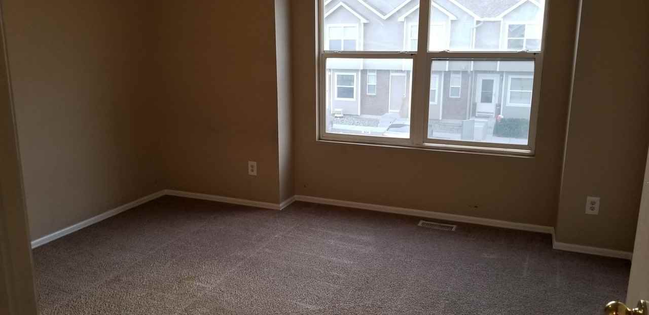 3146 Bridgewater Drive - Photo 6 of 10