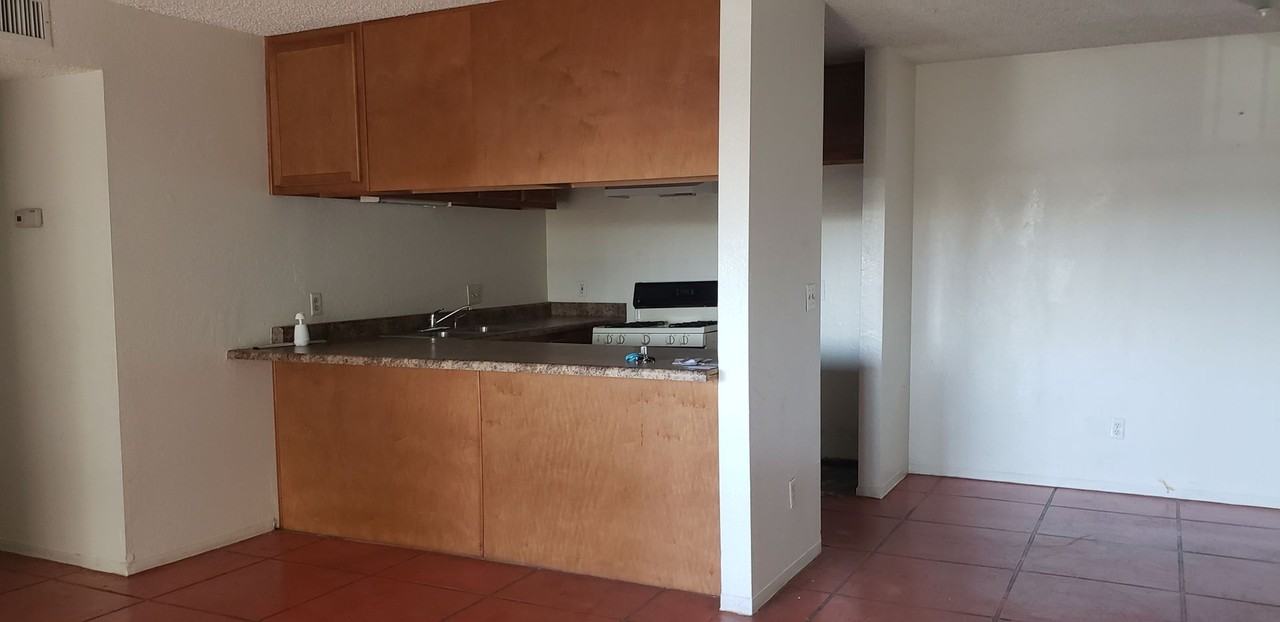 810 South Langley Avenue #104 - Photo 2 of 13