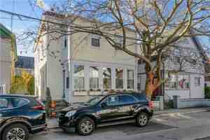 featured image of 31 W Narragansett Ave #1