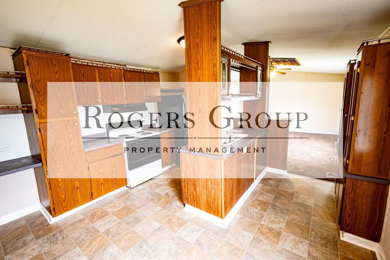 5 Country Ln - Photo 2 of 11