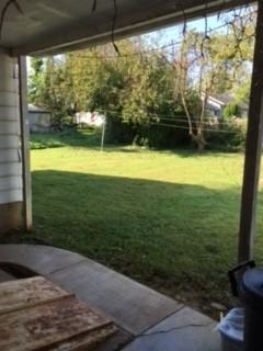 1222 S Fess Ave - Photo 2 of 24