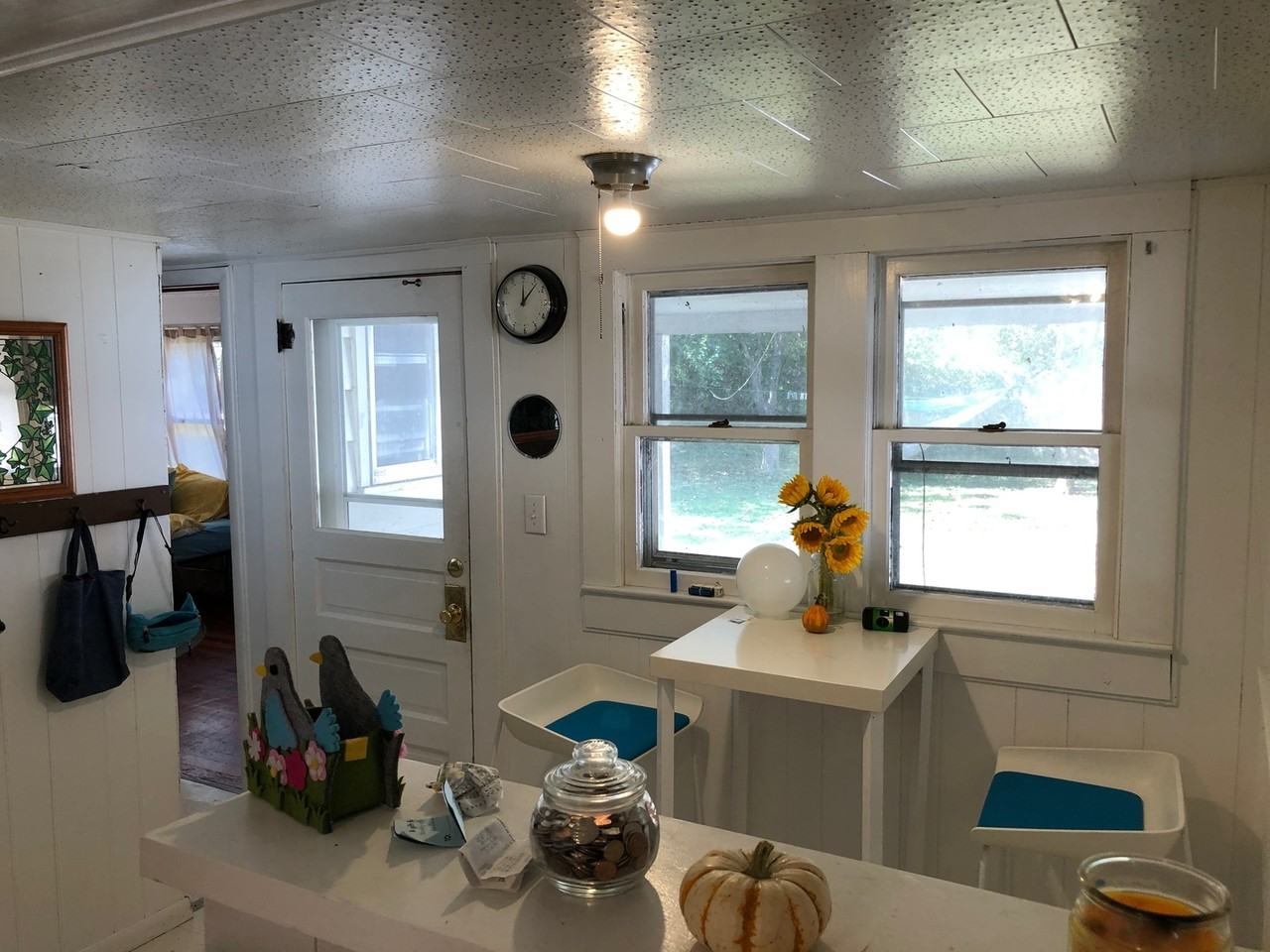 1222 S Fess Ave - Photo 6 of 24