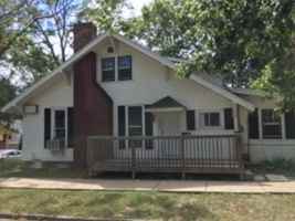 featured image of 805 N Park Ave