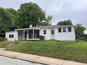 115 E Cottage Grove Ave - Photo 1 of 1