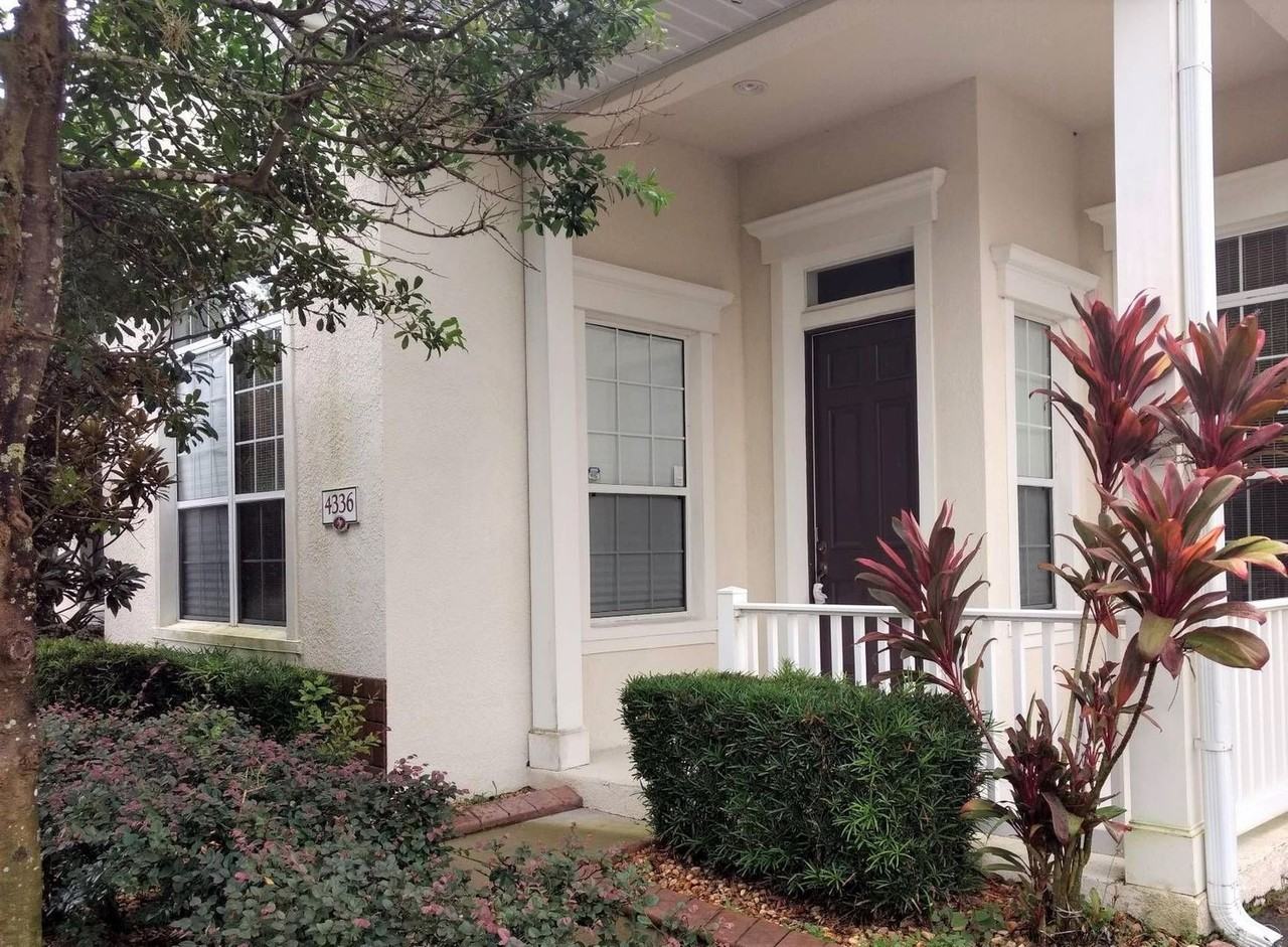 4336 Atwood Dr - Photo 2 of 37