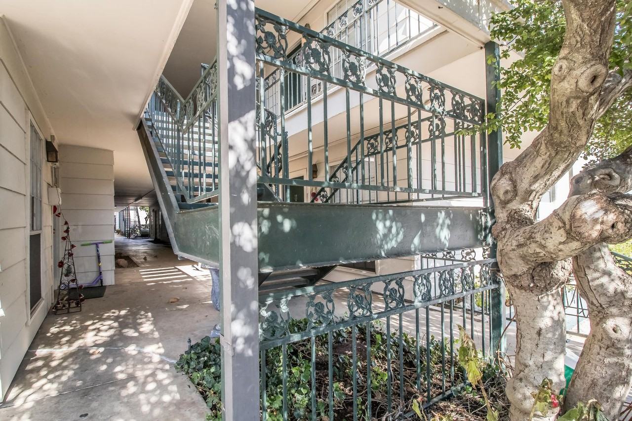 4901 Bryce Ave #9 - Photo 7 of 30