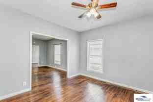 1920 W Maple St - Photo 1 of 1