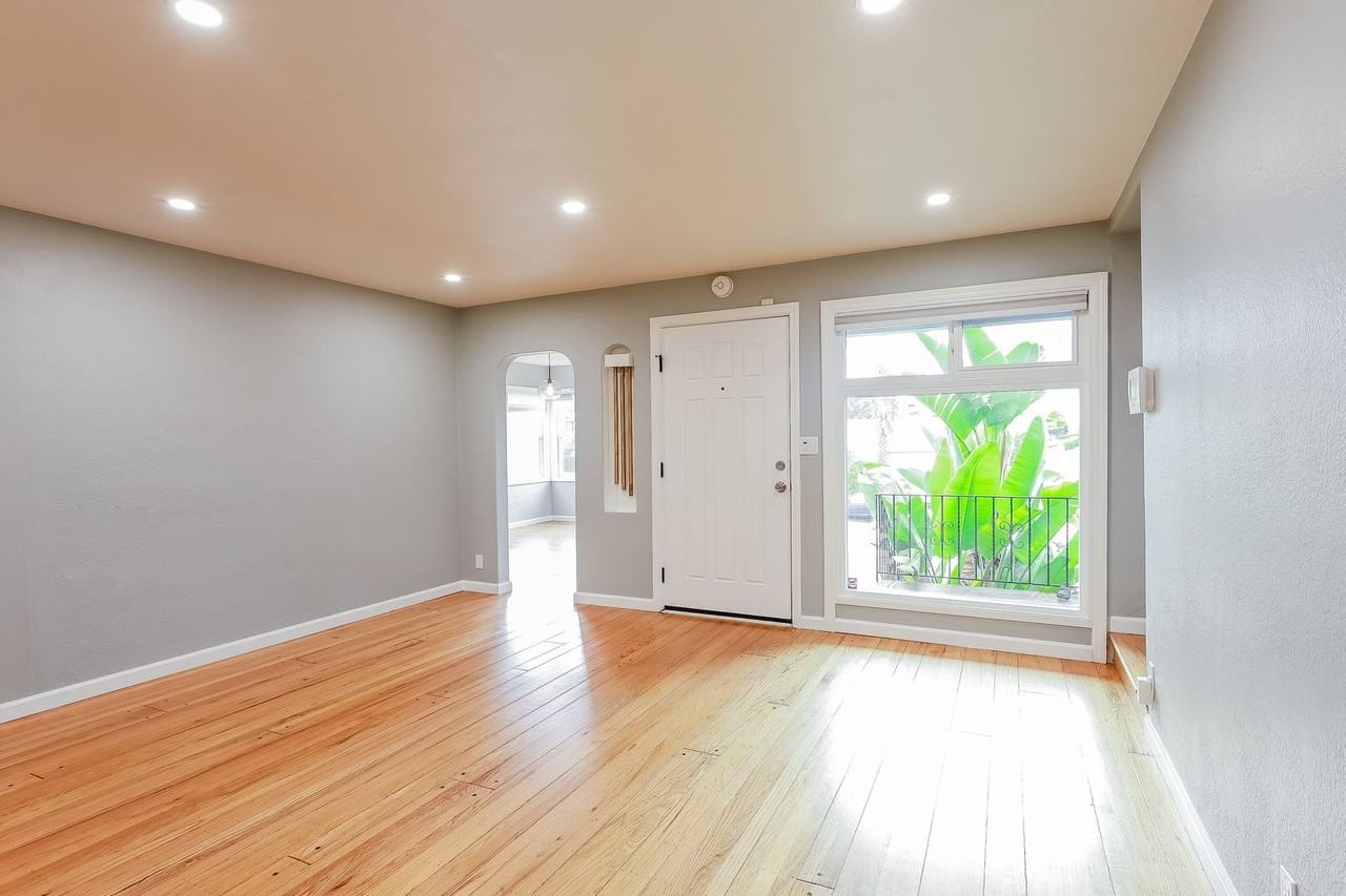 3337 64th Avenue Pl - Photo 2 of 20