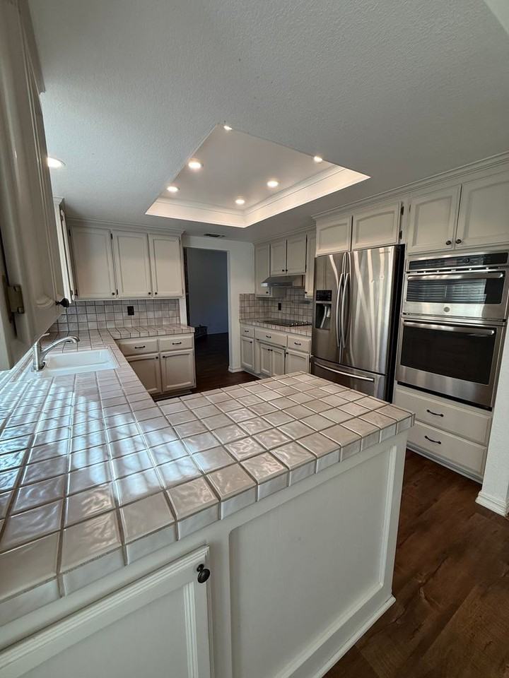 901 Cobble Shores Dr - Photo 3 of 18