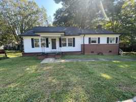 featured image of 307 S Thompson St