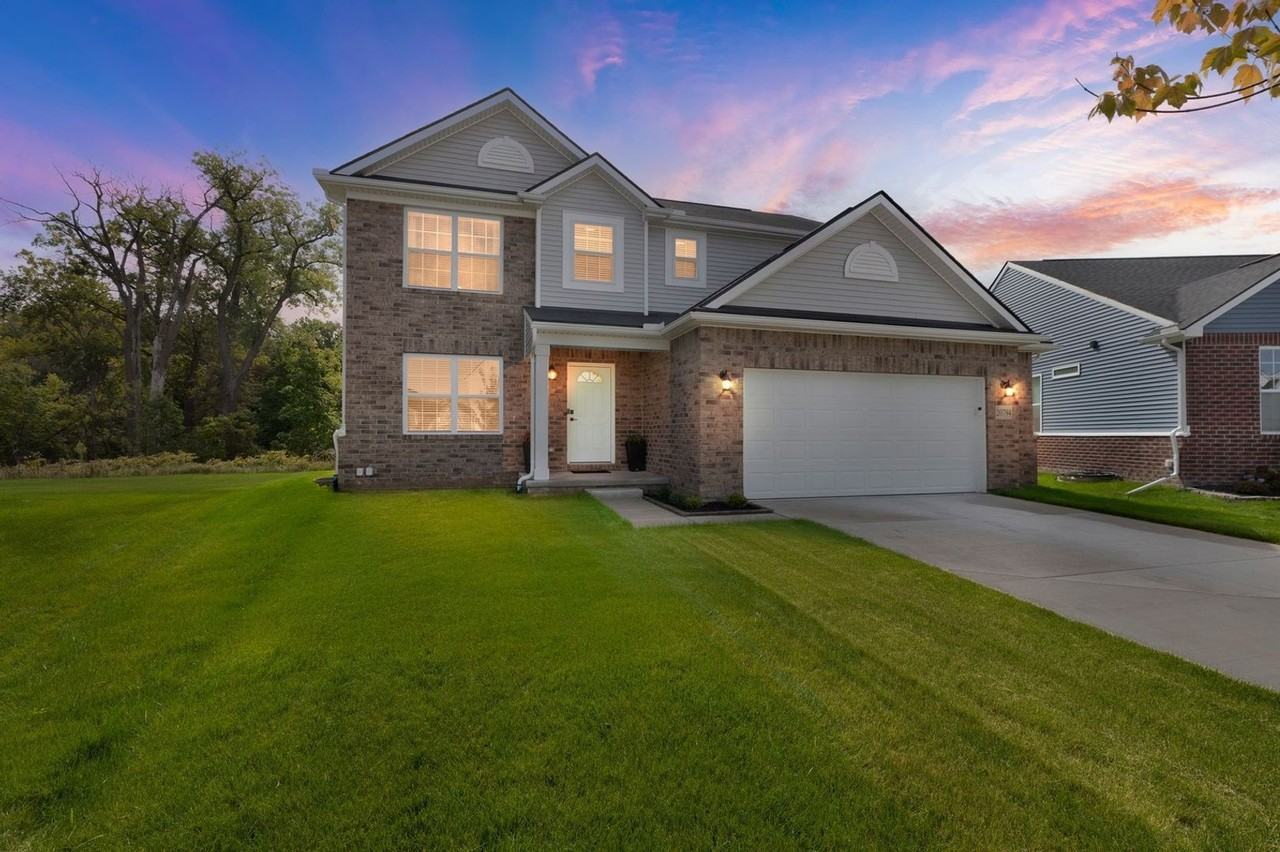 20794 Frisco Dr - Photo 3 of 33