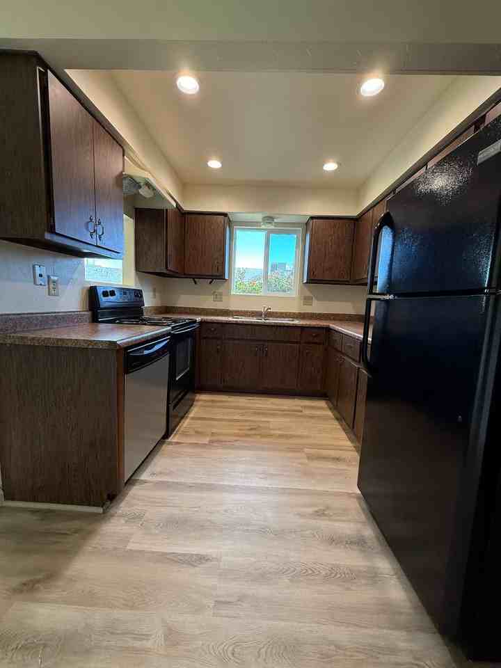 8429 E Manley Dr - Photo 5 of 13