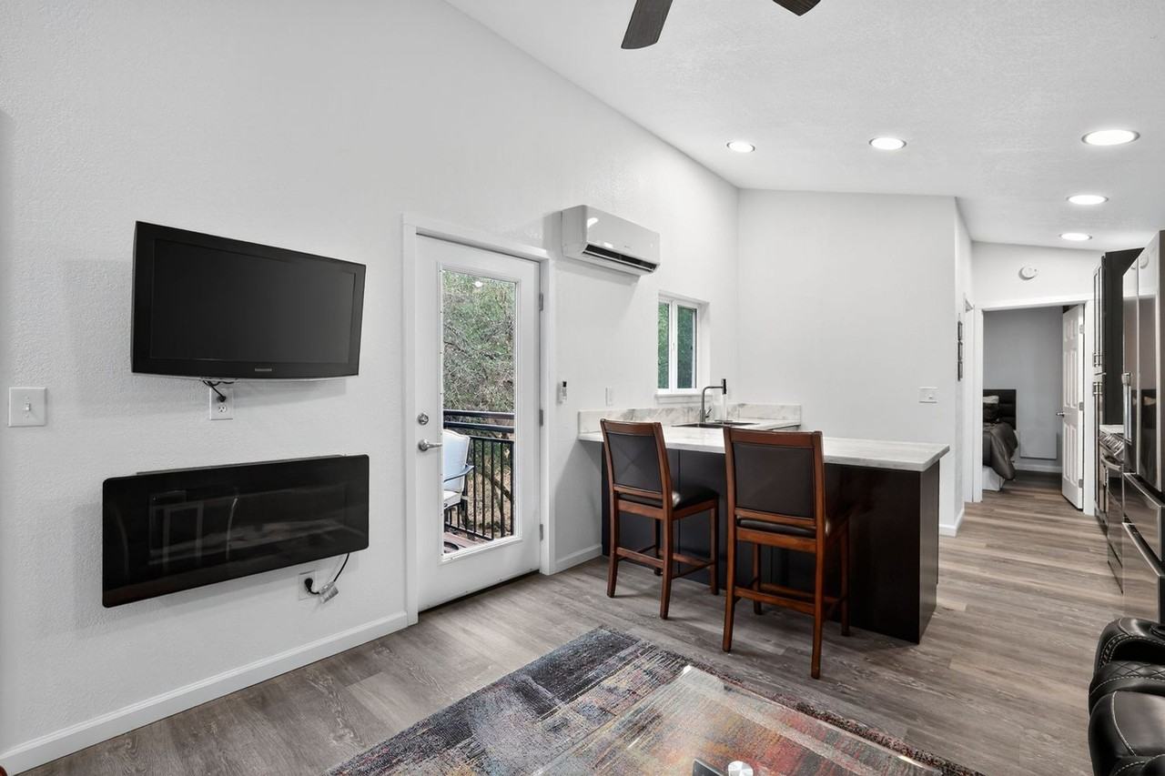 3550 Nancy Dr - Photo 5 of 28