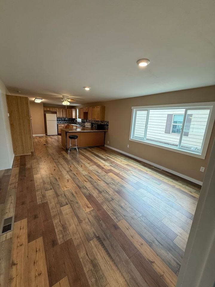 4218 Carlton Ave Sw - Photo 6 of 16