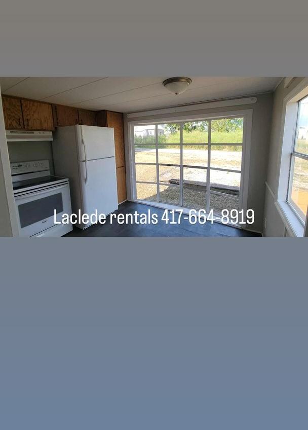 210 N Pine St - Photo 6 of 11