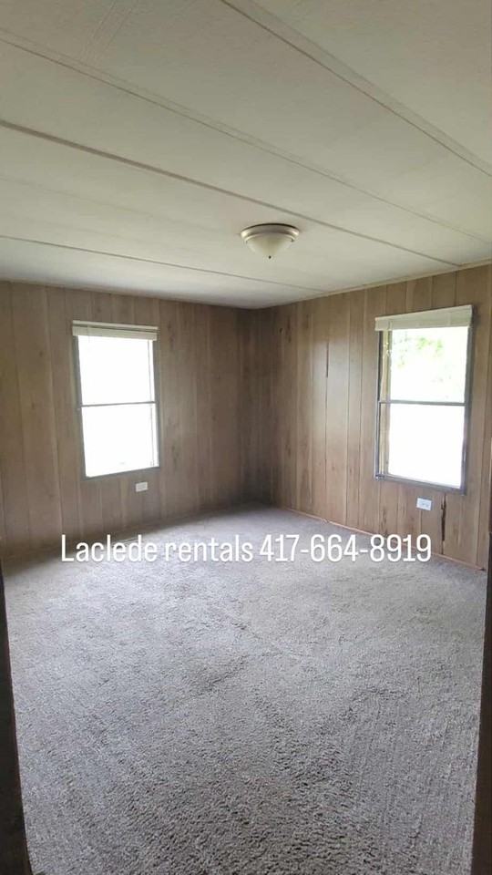 215 N Olive St - Photo 2 of 9