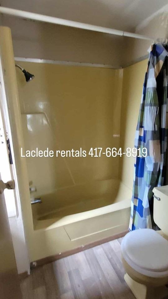 215 N Olive St - Photo 5 of 9