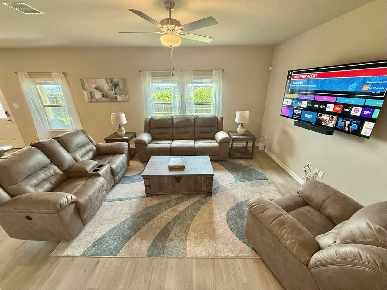 7026 Vista Loop - Photo 7 of 30