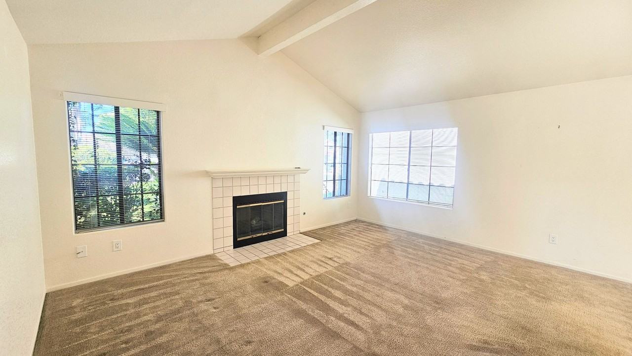 15442 Via Penoles - Photo 3 of 32