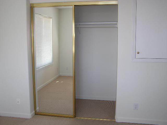 3452 Deer Pointe Ct - Photo 3 of 16