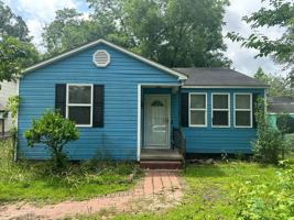 featured image of 803 Dixon St