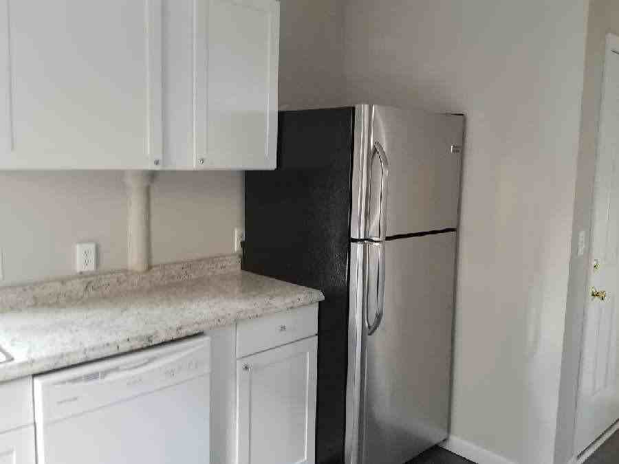 158 E Northwood Ave - Photo 5 of 23
