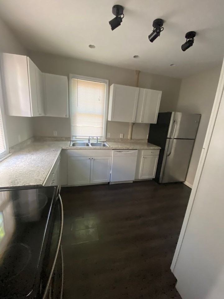 158 E Northwood Ave - Photo 7 of 23