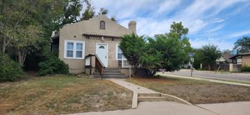 featured image of 2327 West St