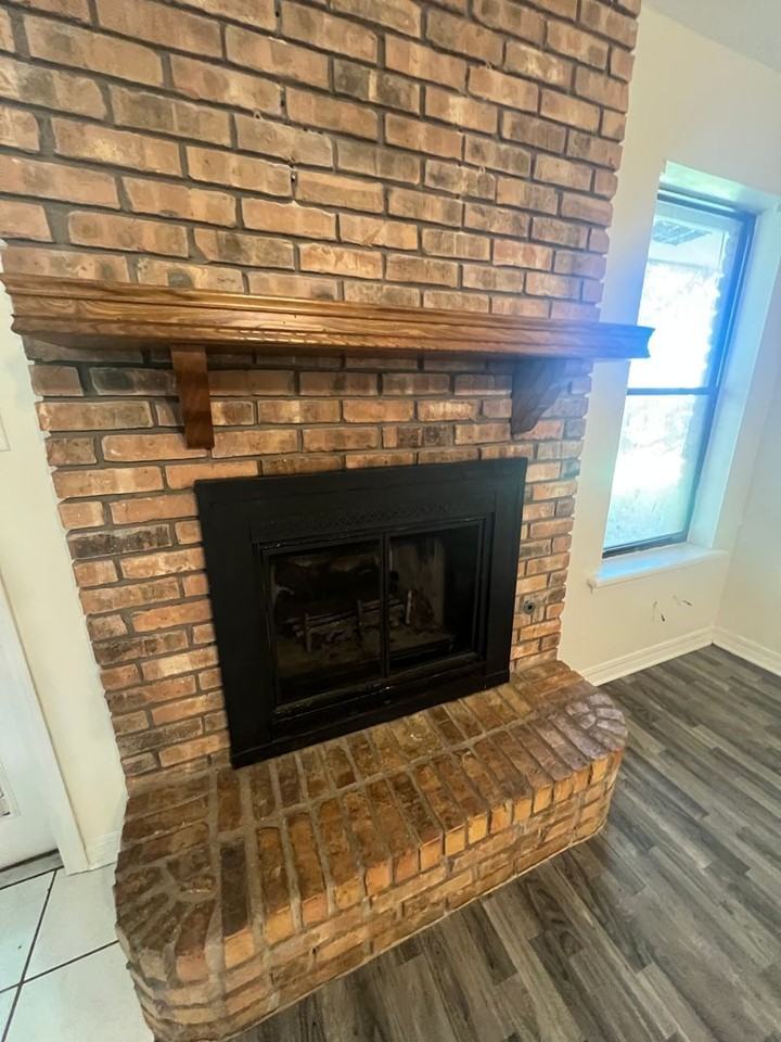 5335 Lauri Ln - Photo 3 of 16