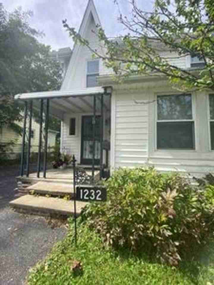 1232 Herman Ave - Photo 2 of 50