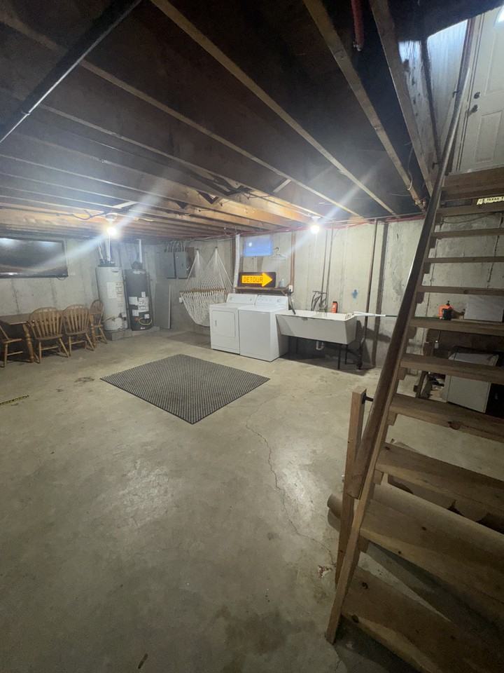 716 Day Hollow Road #WEST - Photo 3 of 14