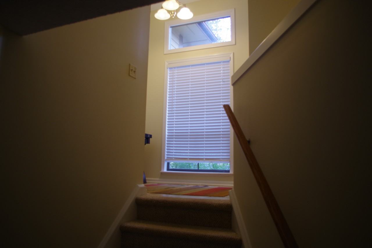 313 Coveview Ct - Photo 3 of 33