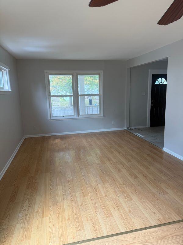 2251 Ontario Ave - Photo 2 of 24