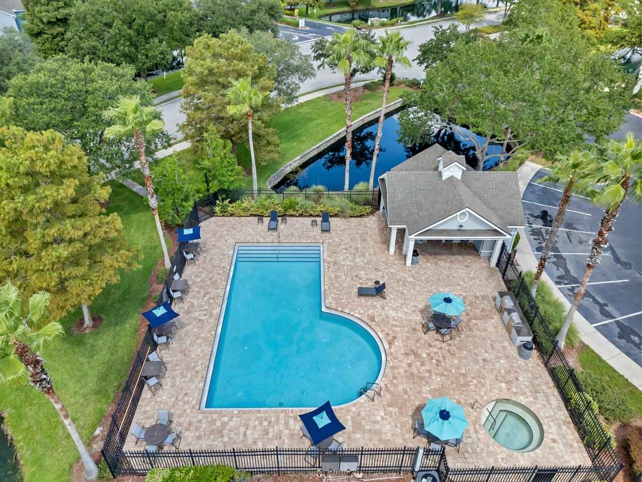 Cobblestone at Eagle Harbor - Photo 5 of 50