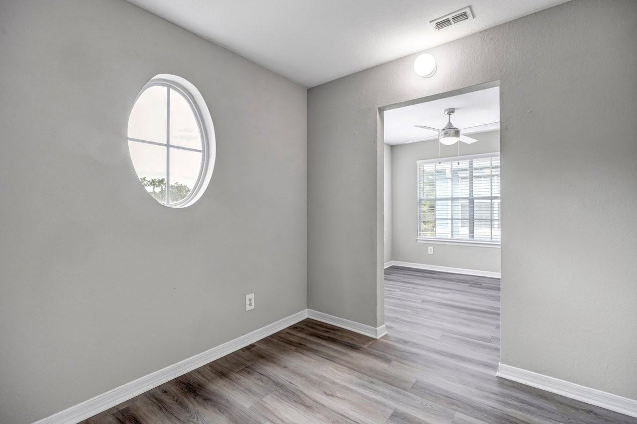 Cobblestone at Eagle Harbor - Photo 7 of 50