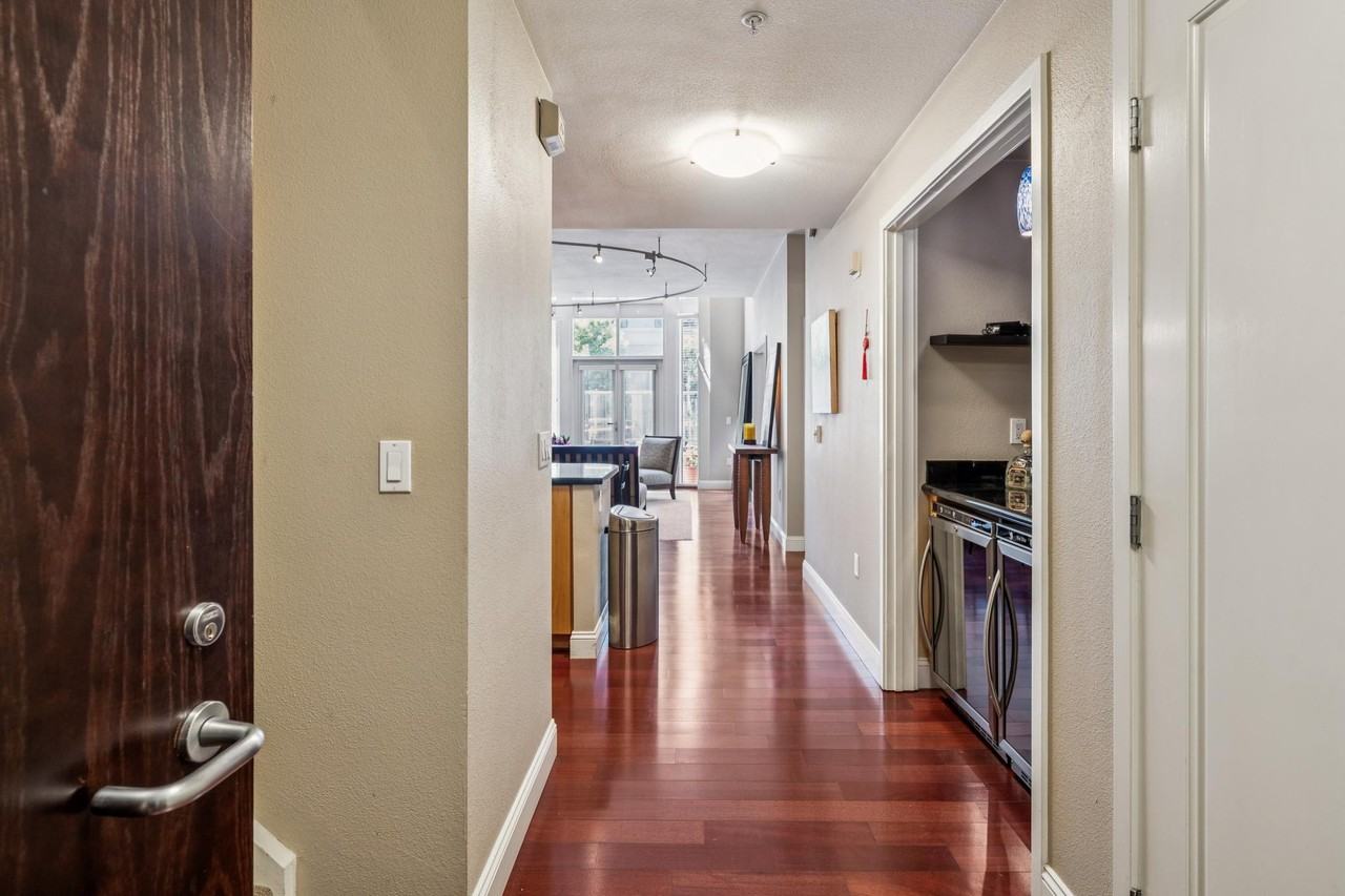 88 King Street #114 - Photo 6 of 56