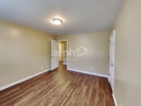 100 Cross Cove Ct - Photo 1 of 1