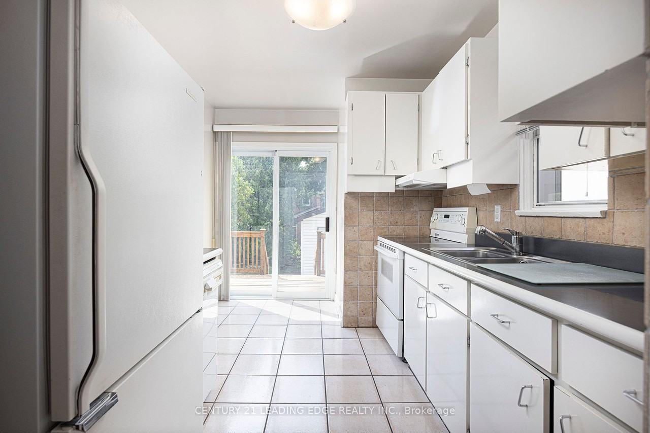 17 Douglas Avenue - Photo 7 of 21